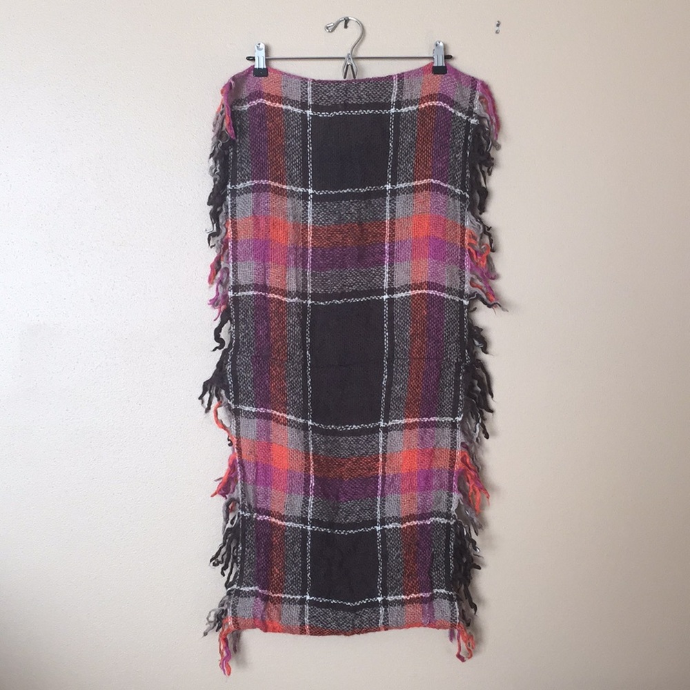 Steve Madden plaid infinity scarf